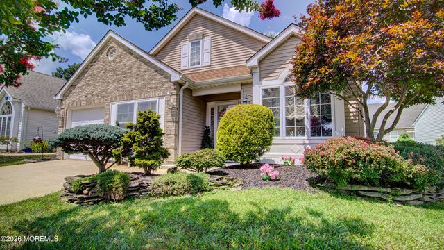 22 Portebello Road, Jackson, NJ 08527