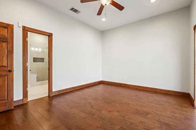 9408 Doliver DR, Austin, TX 78748