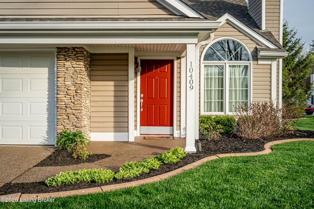 10409 Bay Pointe Cir, Louisville, KY 40241