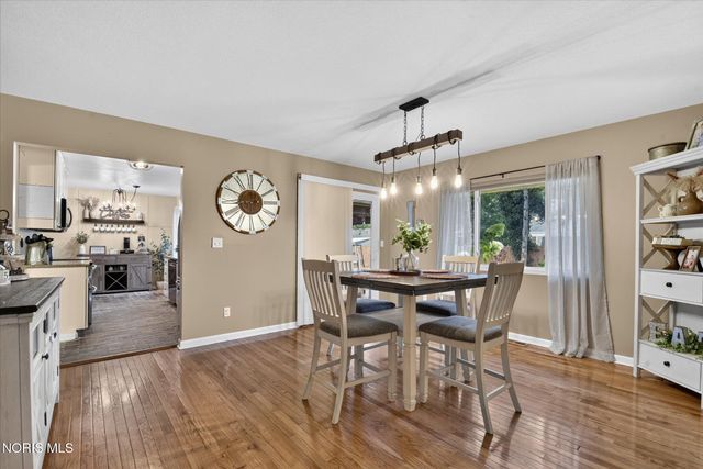 800 Phillips Street, Maumee, OH 43537