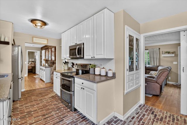 800 Phillips Street, Maumee, OH 43537