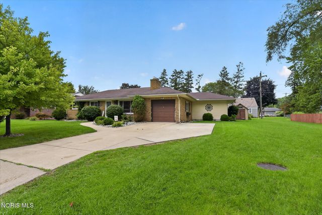 800 Phillips Street, Maumee, OH 43537