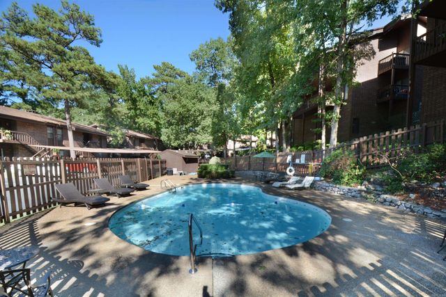 2311 Lakeshore Dr Unit L2, Hot Springs, AR 71913