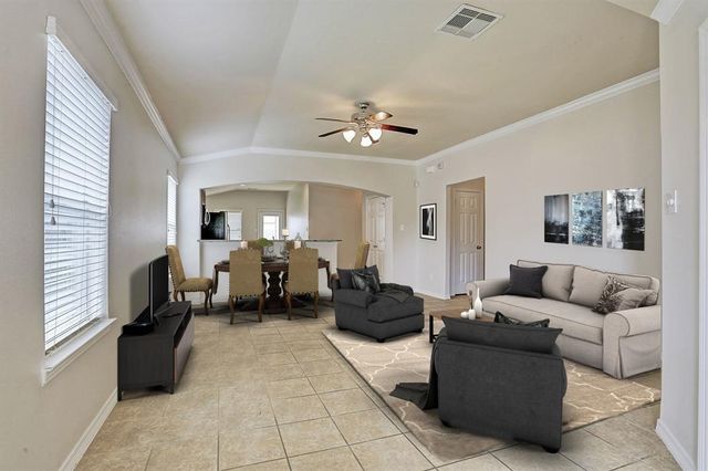 13011 Trail Manor Drive, Pearland, TX 77584