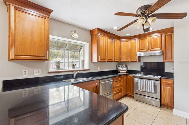 162 SEMINOLE AVENUE, Debary, FL 32713