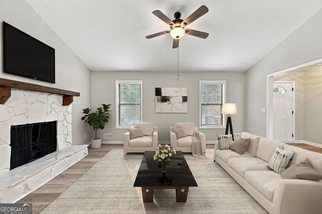 278 Shalloway Drive NE, Kennesaw, GA 30144