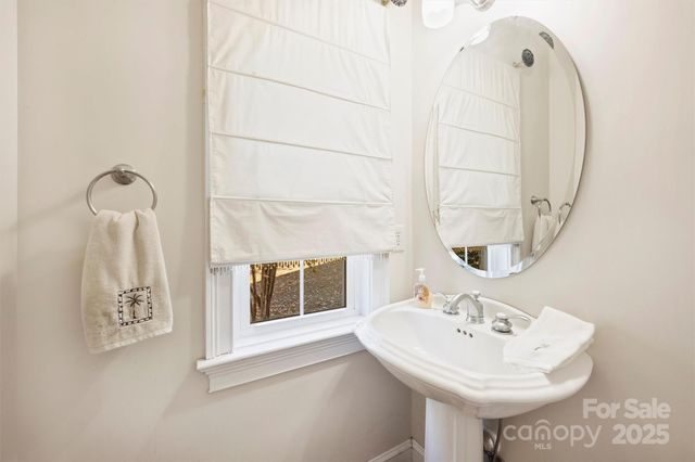 1015 Estate Lane, Weddington, NC 28104