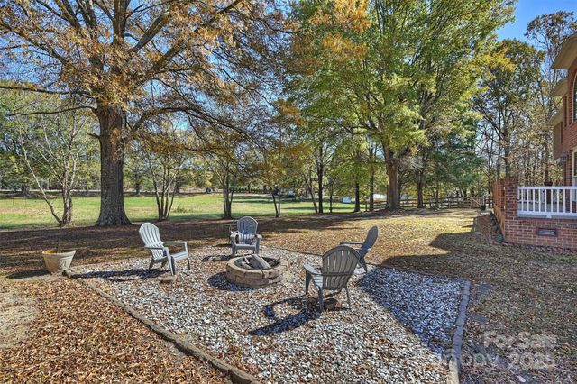 1015 Estate Lane, Weddington, NC 28104