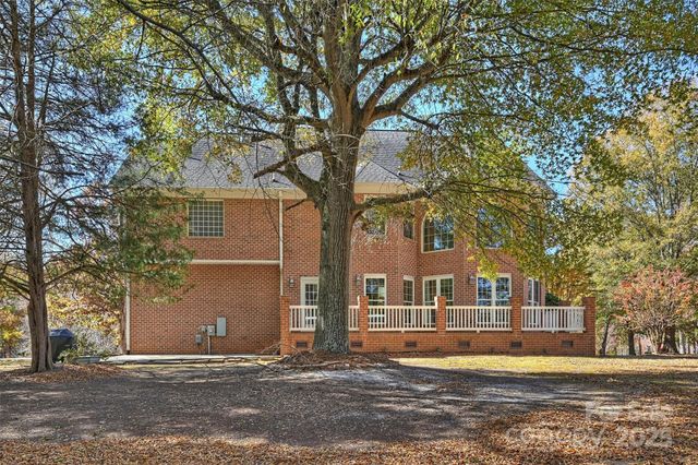 1015 Estate Lane, Weddington, NC 28104