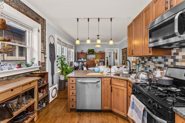 6024 N Rockwell Street, Chicago, IL 60659