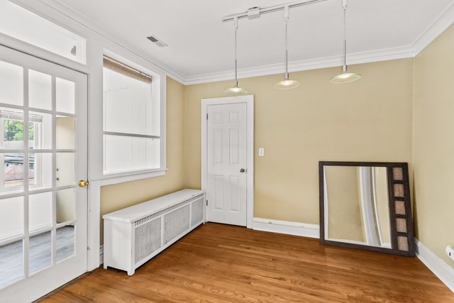 6024 N Rockwell Street, Chicago, IL 60659