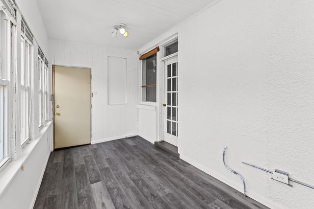 6024 N Rockwell Street, Chicago, IL 60659