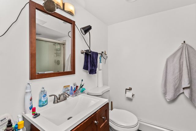 6024 N Rockwell Street, Chicago, IL 60659