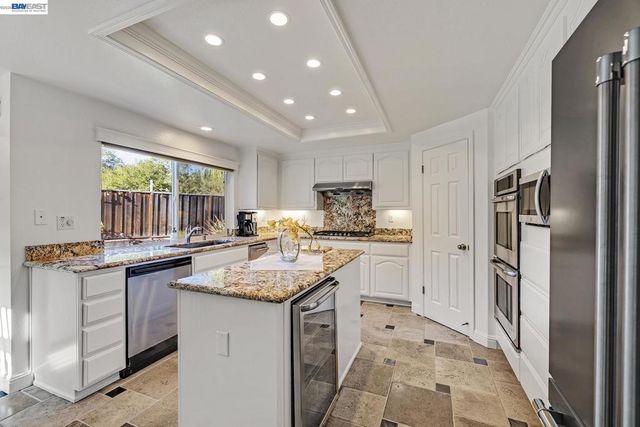 104 Wildflower Valley Ct, San Ramon, CA 94582