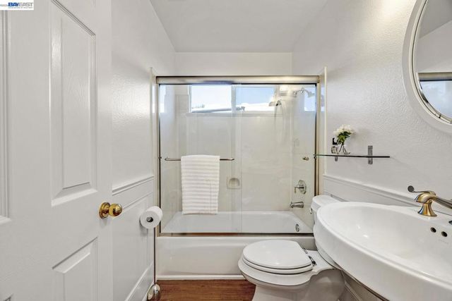 104 Wildflower Valley Ct, San Ramon, CA 94582