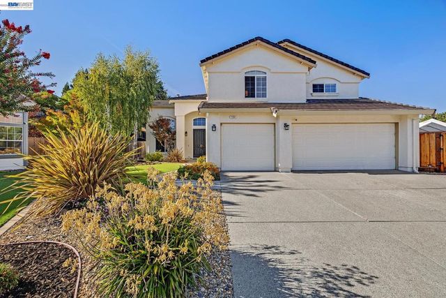 104 Wildflower Valley Ct, San Ramon, CA 94582
