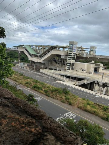 1060 Kamehameha Highway 1706A, Pearl City, HI 96782