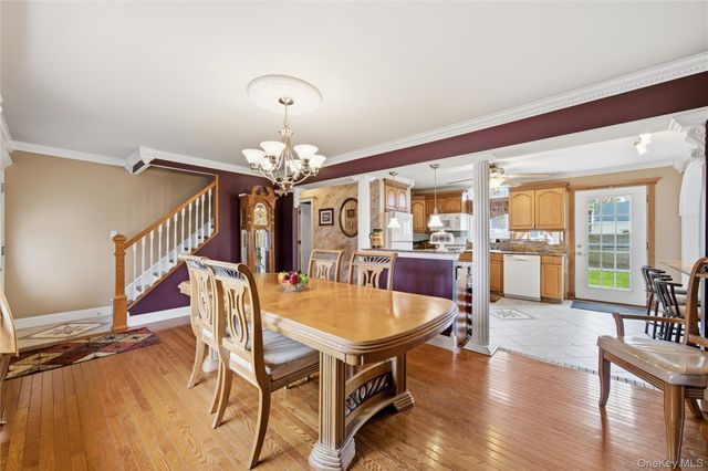 1333 13th Street, West Babylon, NY 11704