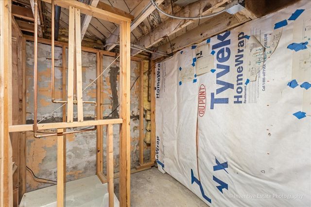 139 N Grant Street, Westmont, IL 60559