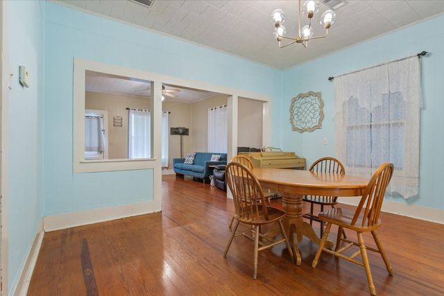 102 S Hogan Street, Holland, TX 76534