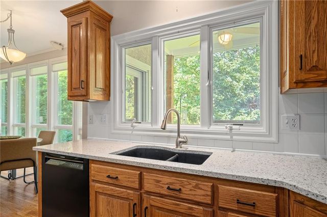 7562 Legler Street, Shawnee, KS 66217