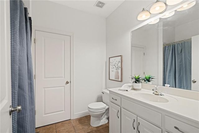 7562 Legler Street, Shawnee, KS 66217