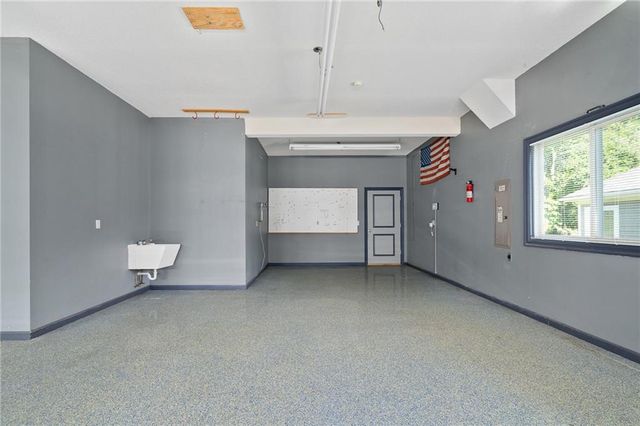 7562 Legler Street, Shawnee, KS 66217