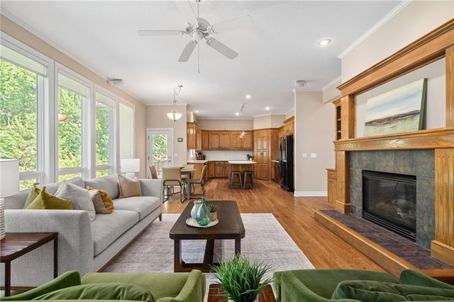 7562 Legler Street, Shawnee, KS 66217