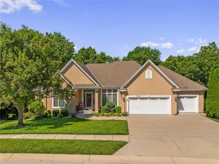 7562 Legler Street, Shawnee, KS 66217