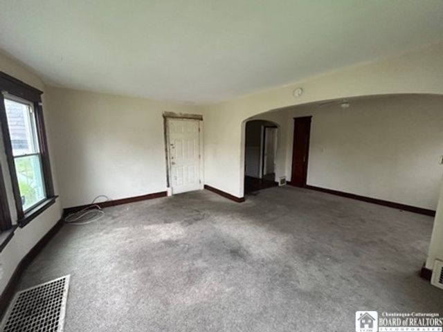 487 East Amherst Street S, Buffalo, NY 14215