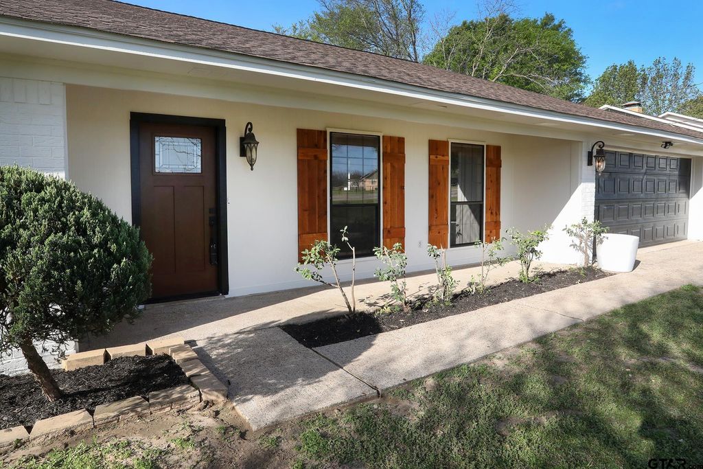 13447 Spur 364, Tyler, TX 75709