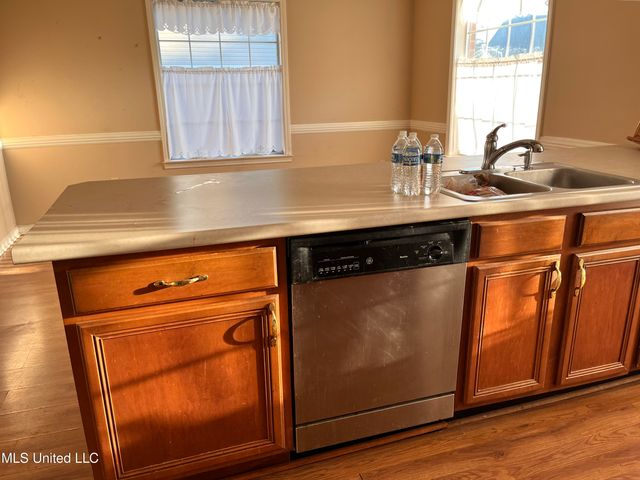 8891 Shellflower Drive, Southaven, MS 38671