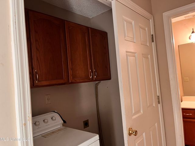 8891 Shellflower Drive, Southaven, MS 38671