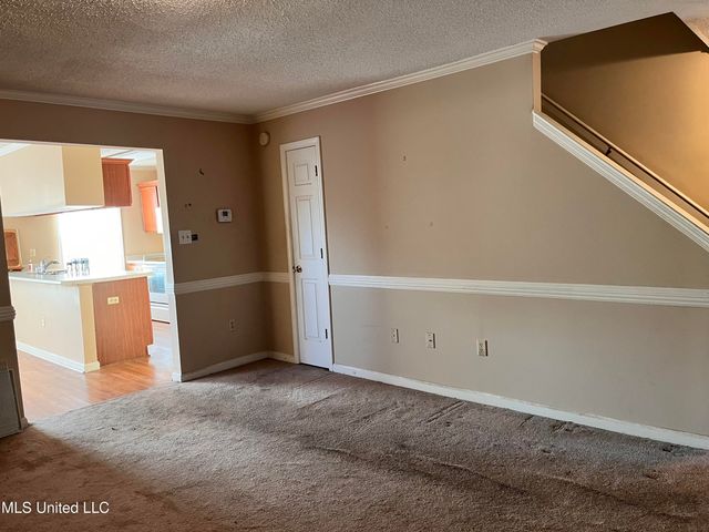 8891 Shellflower Drive, Southaven, MS 38671