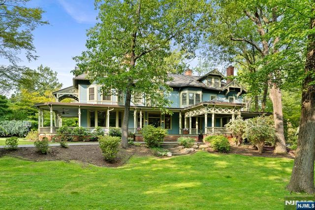 40 Highland Avenue, Millburn, NJ 07078