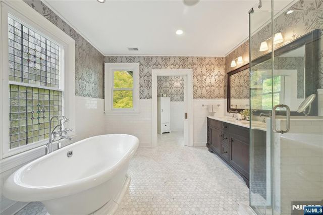 40 Highland Avenue, Millburn, NJ 07078