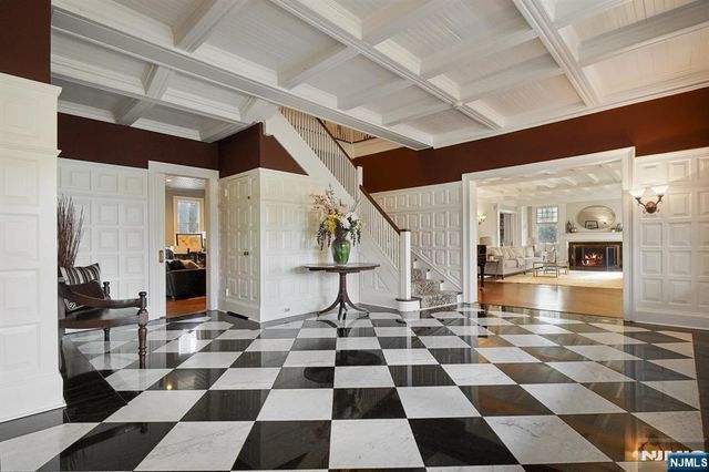 40 Highland Avenue, Millburn, NJ 07078
