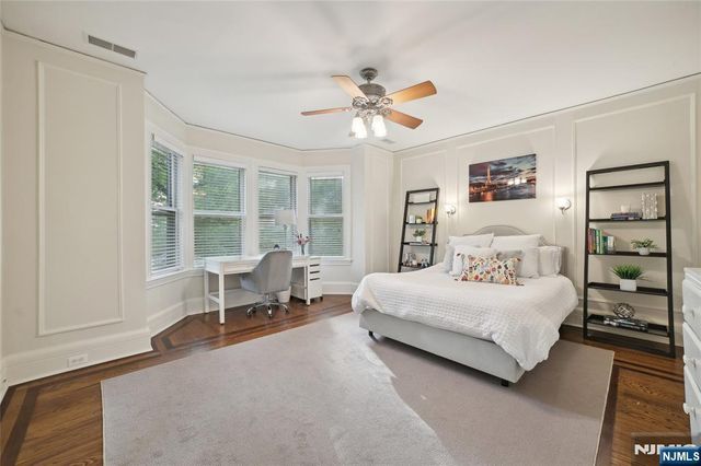 40 Highland Avenue, Millburn, NJ 07078