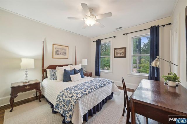 40 Highland Avenue, Millburn, NJ 07078