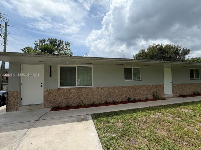 708 SW 7th Ave 1, Hallandale Beach, FL 33009