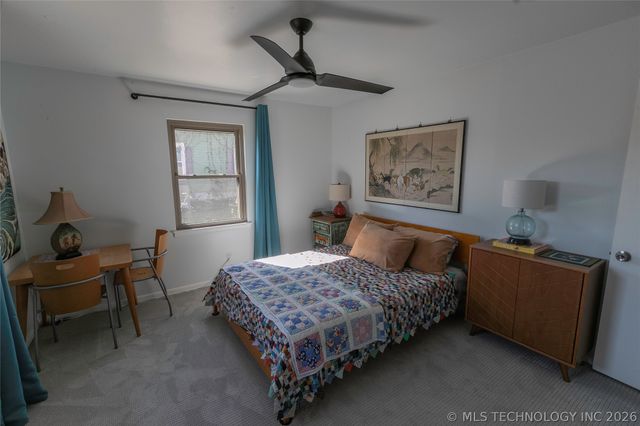 707 S Cherokee Street, Grove, OK 74344