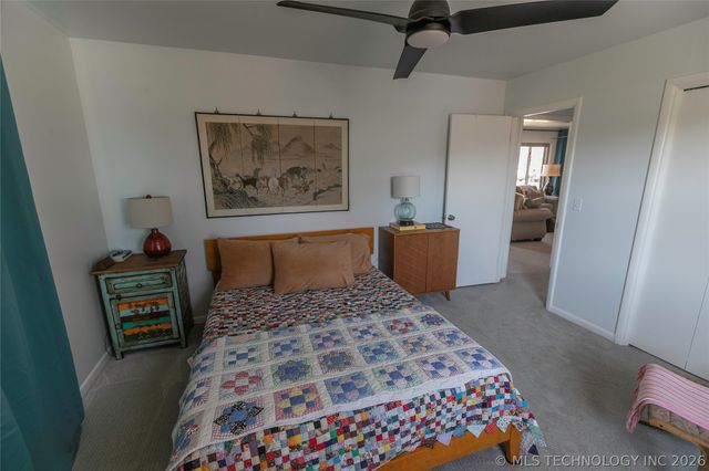 707 S Cherokee Street, Grove, OK 74344