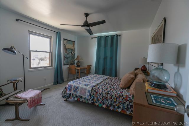 707 S Cherokee Street, Grove, OK 74344