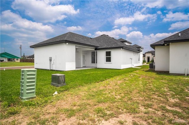 909 E Pecan Street, Alton, TX 78573