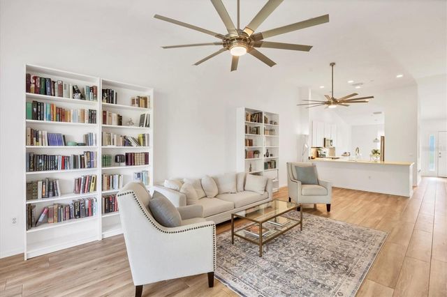 7131 BOCA GROVE PLACE 203, Lakewood Ranch, FL 34202