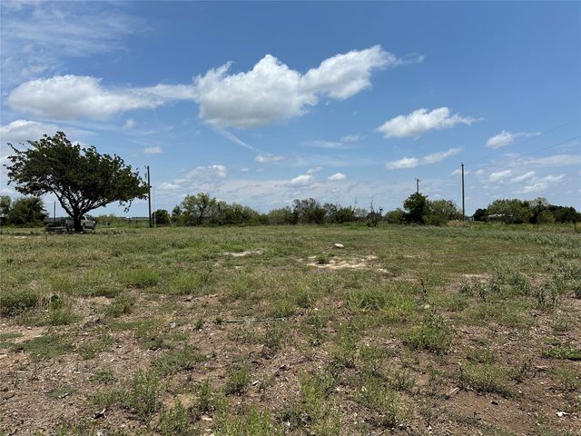 7404 Boswell Court, Lipan, TX 76462