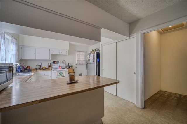 10569 S Copper Lane, Mohave Valley, AZ 86440