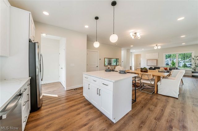 65 Talbot Drive, Bedford, OH 44146