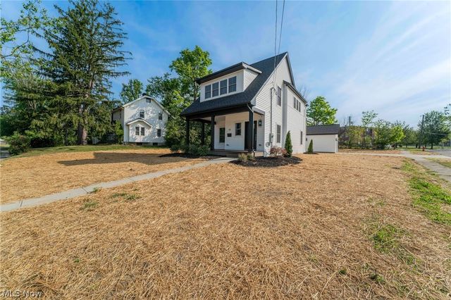 65 Talbot Drive, Bedford, OH 44146