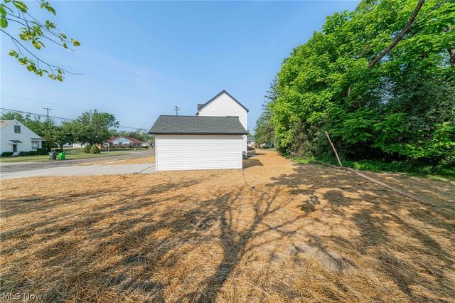 65 Talbot Drive, Bedford, OH 44146